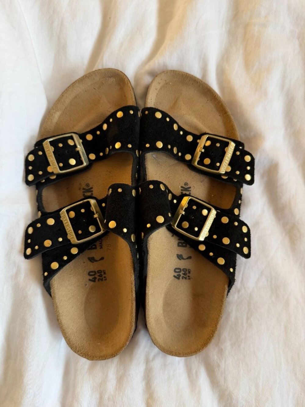 Birkenstocks suede black/gold studded sandals sz 40 only worn a few times